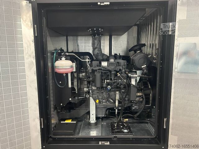 Aggregato Iveco NEF45SM1A - 66 kVA Genset SuperSilent - DPX-21028