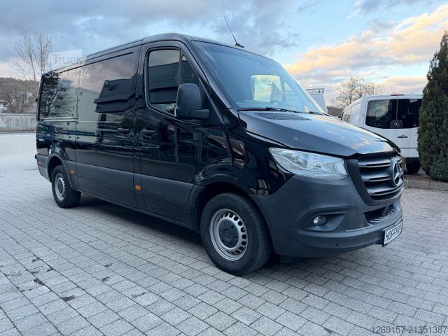 Фургон з високим дахом MERCEDES-BENZ Sprinter 317 CDI Kasten RWD L2H1 **AHK 3500 KG**