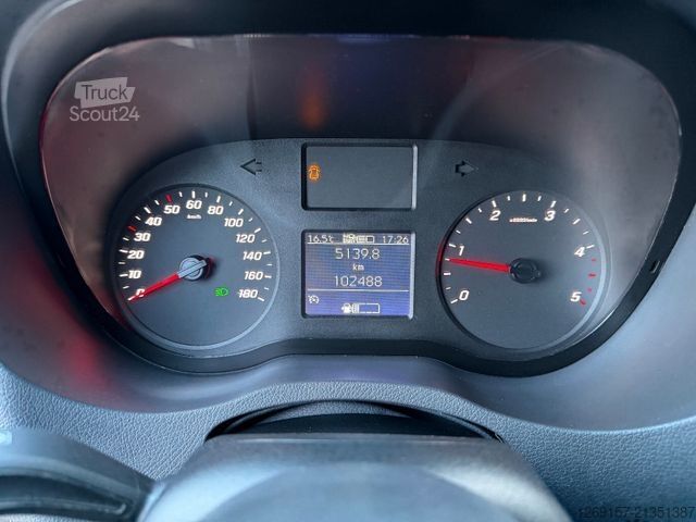 Фургон з високим дахом MERCEDES-BENZ Sprinter 317 CDI Kasten RWD L2H1 **AHK 3500 KG**