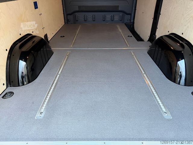 Фургон з високим дахом MERCEDES-BENZ Sprinter 317 CDI Kasten RWD L2H1 **AHK 3500 KG**