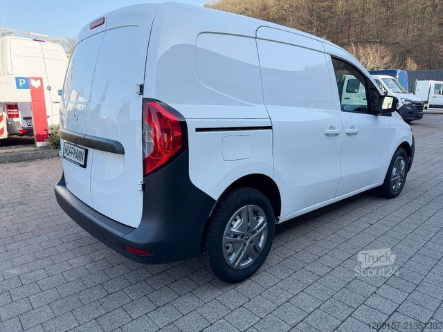Панельний фургон MERCEDES-BENZ Citan Kasten 110 CDI Kamera Klima Tempomat