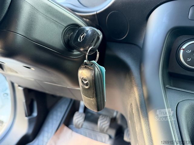 Панельний фургон MERCEDES-BENZ Citan Kasten 110 CDI Kamera Klima Tempomat