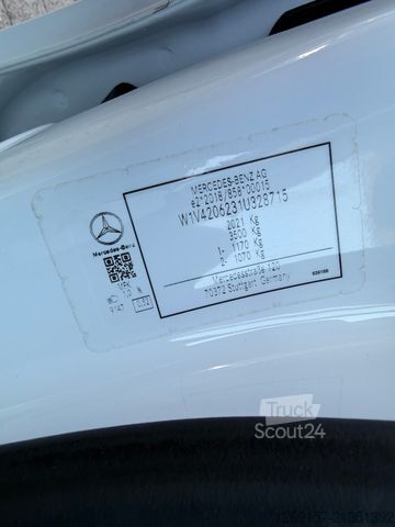 Панельний фургон MERCEDES-BENZ Citan Kasten 110 CDI Kamera Klima Tempomat