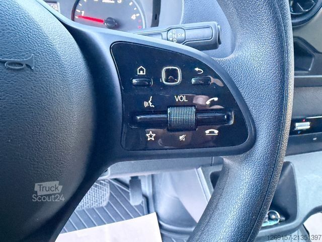 Мікроавтобус MERCEDES-BENZ Sprinter 317 CDI Tourer RWD 9 Sitze Navi + Autom