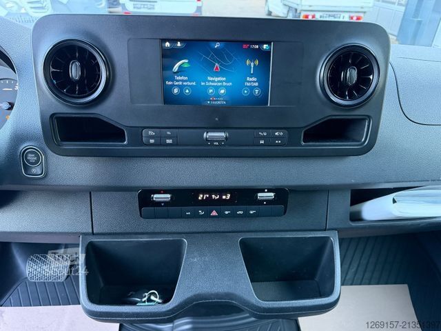 Мікроавтобус MERCEDES-BENZ Sprinter 317 CDI Tourer RWD 9 Sitze Navi + Autom