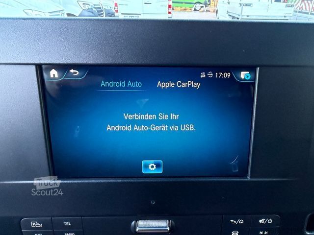 Мікроавтобус MERCEDES-BENZ Sprinter 317 CDI Tourer RWD 9 Sitze Navi + Autom