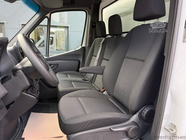 Фургон-шафа з фіранкою MERCEDES-BENZ Sprinter 314 CDI Pritsche Plane FWD L2 Klima