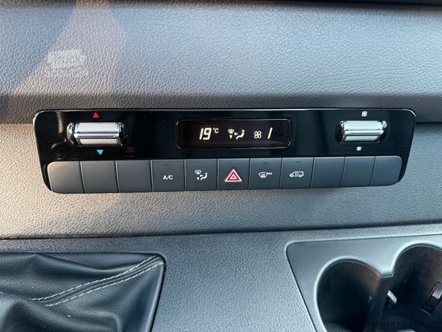 Пікап-фургон MERCEDES-BENZ Sprinter Pritsche 211/311CDI FWD L2 Navi + Klima