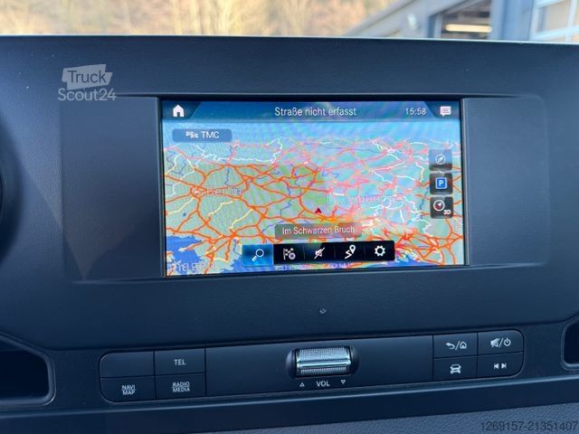 Пікап-фургон MERCEDES-BENZ Sprinter Pritsche 211/311CDI FWD L2 Navi + Klima