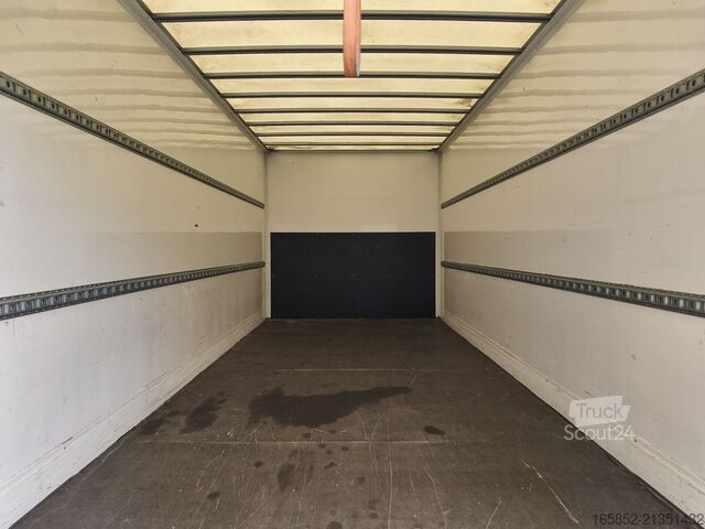 Kovček MAN TGL 8.190 TÜV NEU