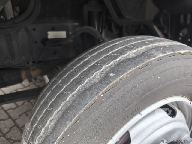 Kovček MAN TGL 8.190 TÜV NEU