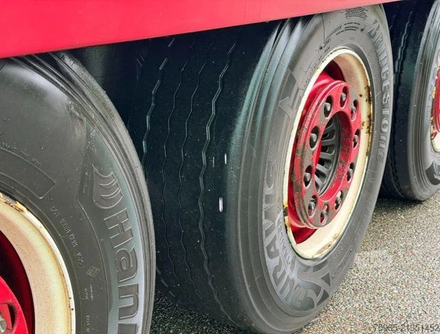 Kylsläpvagn LAMBERET THERMO KING SLX300 WITH ONLY 763 HOURS !!! NEW A