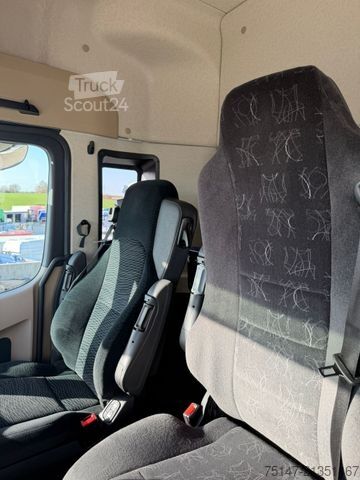 Podwozie ciężarówki MERCEDES-BENZ 2540 L Actros 6x2 Fahrschule 5-Sitzer Liftachse