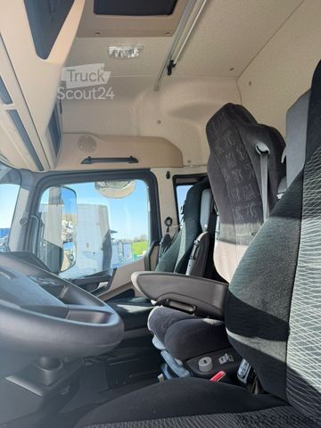 Podwozie ciężarówki MERCEDES-BENZ 2540 L Actros 6x2 Fahrschule 5-Sitzer Liftachse