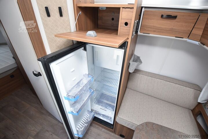 Husvagn HYMER/ERIBA Eriba Touring 630 1600kg, Combi 4E, Bodentemp.