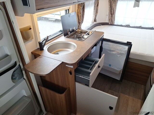 Rulotă HYMER/ERIBA Eriba Touring 530