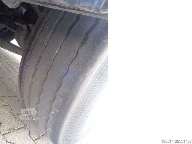 Szállító siló félpótkocsi SPITZER SF 2734/2P Silo 34.000 L 2 Kammern Liftachse