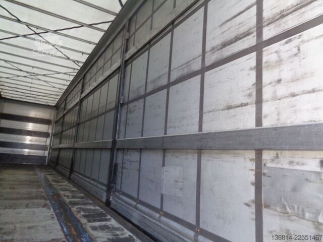 Félpótkocsi KÖGEL S24-1 Mega Liftachse 445/45 R19,5