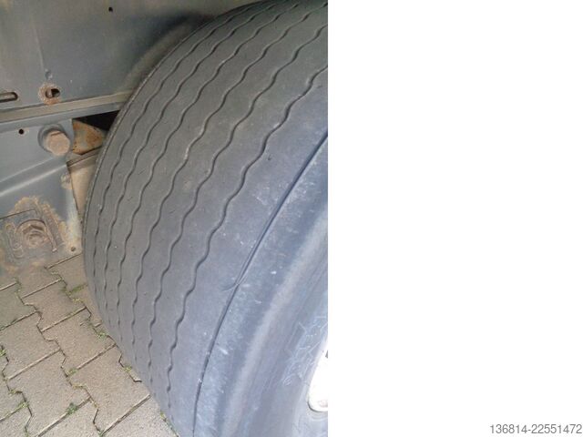 Nyitott ponyvás félpótkocsi KÖGEL S24-1 Mega Liftachse 445/45 R19,5