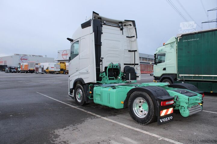 Standard-SZM Volvo FH Aero