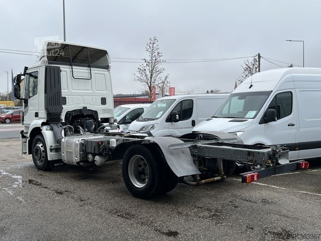 Lastbilchassi IVECO Stralis AD190S31 4,2mRdst Klimaaut. Intander ACC
