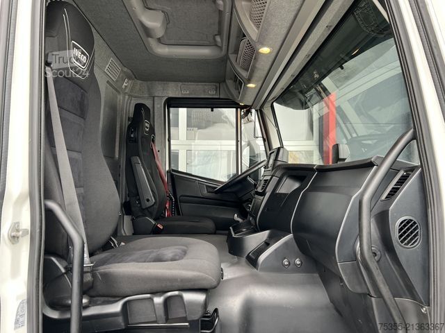Lastbilchassi IVECO Stralis AD190S31 4,2mRdst Klimaaut. Intander ACC