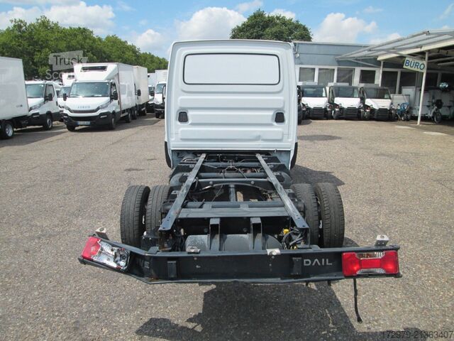 Transporter Fahrgestell IVECO 35c14 CNG 3.0 *Fahrgestell*Euro6*