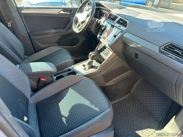 Pick-up VOLKSWAGEN Tiguan 110kw DSG * LED * Head-Up*Digital*Navi*