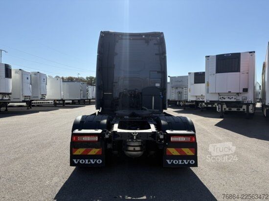 Tractor estándar VOLVO FH 500, EURO 6, RETARDER, STANDKLIMA