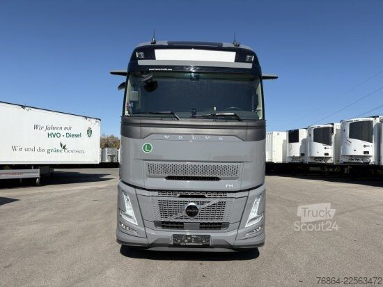 Tractor estándar VOLVO FH 500, EURO 6, RETARDER, STANDKLIMA