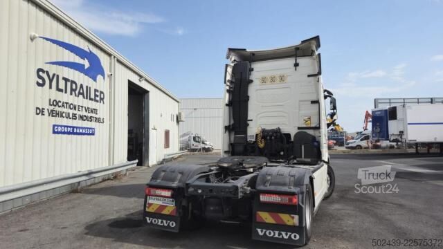Trattore stradale standard Volvo FH 500 I-SAVE