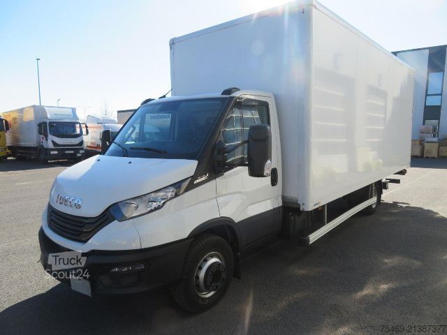 Transporter mit Koffer IVECO 70C18HA8/P