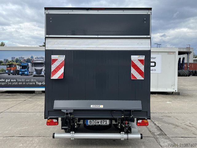 Transporter mit Koffer IVECO 35S21HA8/P HI-MATIC / 3.0Ltr. / LED / RFK