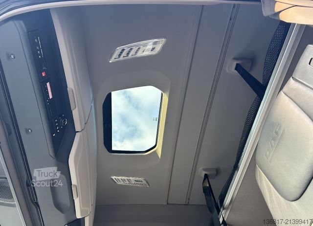 Volumen SZM DAF XG+ 530 FT Lowliner Executive-Paket