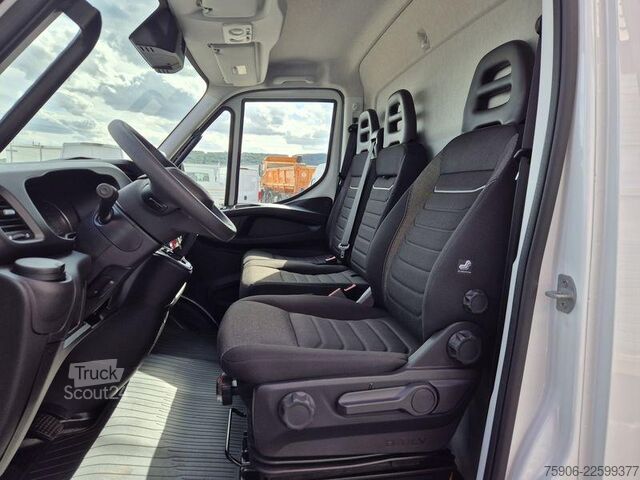Høj og lang boks vogn Iveco Daily