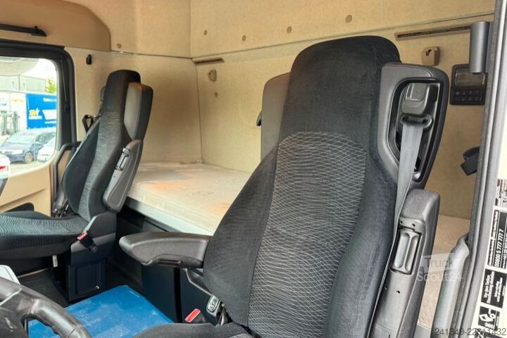 Kühlkoffer-LKW MERCEDES-BENZ Actros 1846 Thermoking UT1200