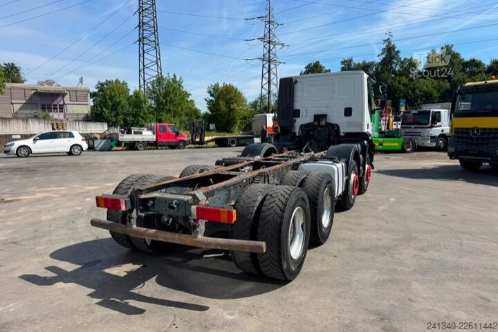 LKW-Fahrgestell IVECO 410T45 Trakker 8x4