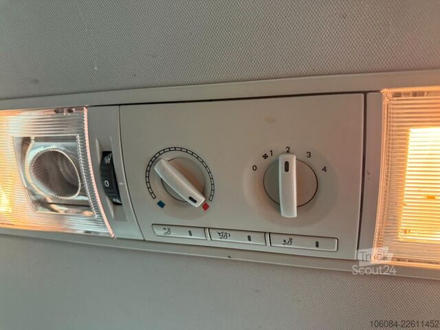 Minibussi VW T5 Caravelle 4Motion 8 Sitze Klima STHZ 2.Hand