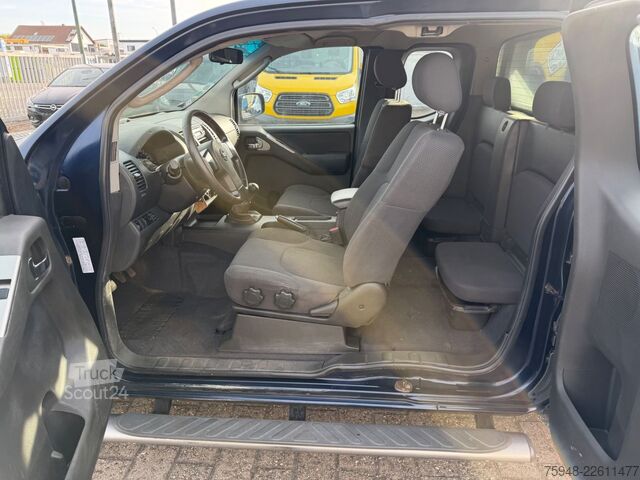 Pick-up NISSAN Navara Pickup KingCab  4X4.Klima.Tüv 04/27
