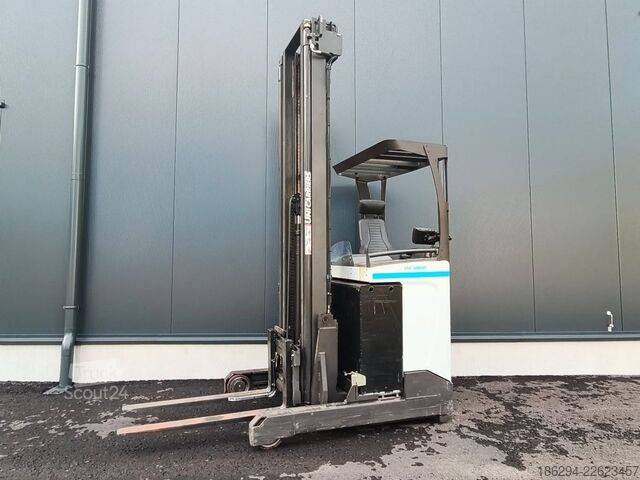 Carrello retrattile UniCarriers UMS160