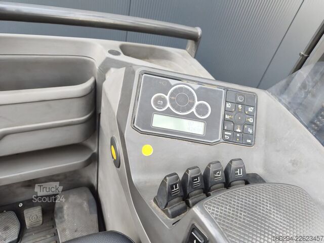 Carrello retrattile UniCarriers UMS160