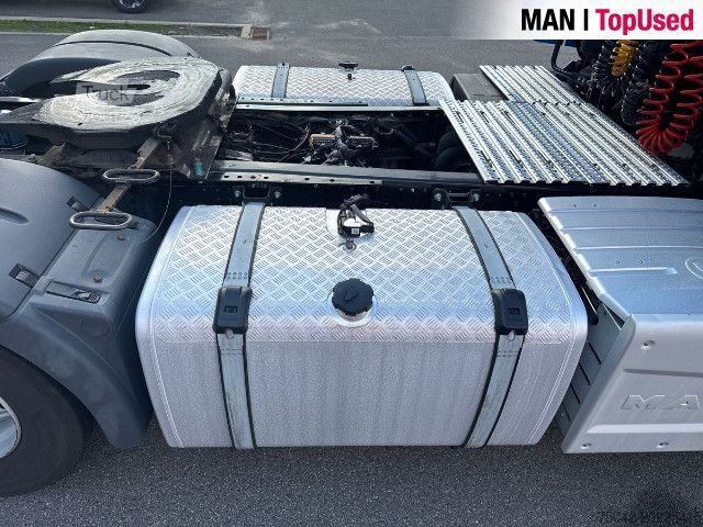 Gevaarlijke stoffen vrachtwagen MAN TGX 18.470 4x2 BL SA