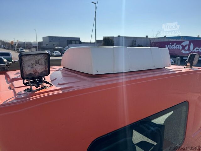 Standartinis-SZM Renault D-Wide Vrachtwagen / Trekker Registratie, Trekh...