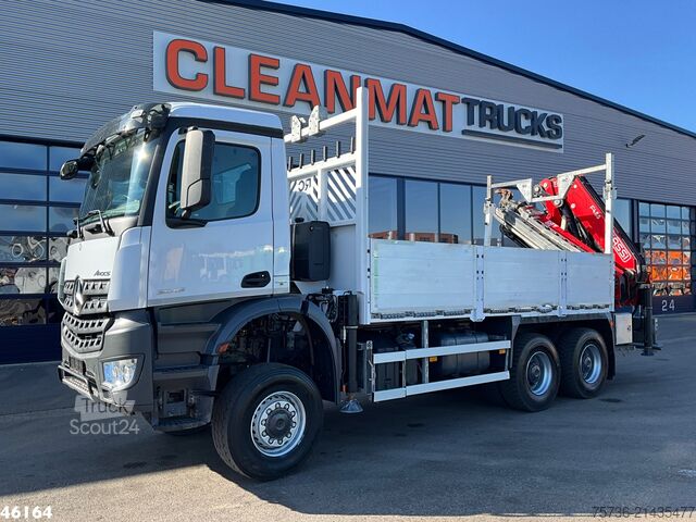 Vrachtwagen met kraan Mercedes-Benz Arocs 3345 6x6 Fassi 45 Tonmeter laadkraan Just...