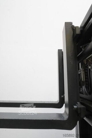 Targonca Linde E 30 ION 1252