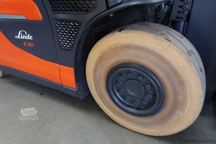 Targonca Linde E 30 ION 1252