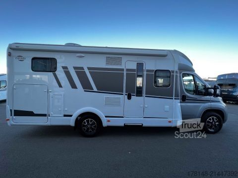 Camping-car semi-intégré Carado T 457