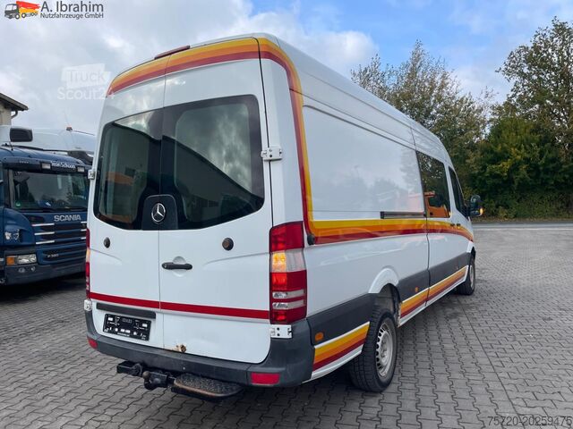 Фургон з високим дахом Mercedes-Benz Sprinter DB 319 CDI Geschlossen Kasten | 15 m³ | V6 | 4.5 m Radstand