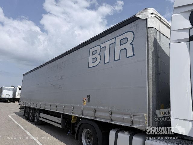 Öppen semitrailer med kapell Schmitz Cargobull Curtainsider Standard