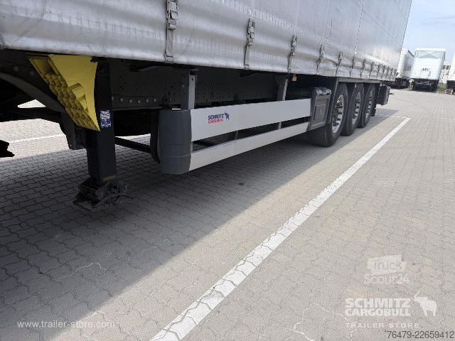 Öppen semitrailer med kapell Schmitz Cargobull Curtainsider Standard